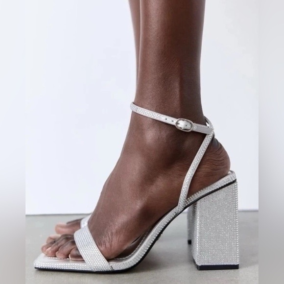 Zara Women’s Silver Sparkle Rhinestone Block Heeled Sandals Sz 9 NWT - Picture 6 of 13